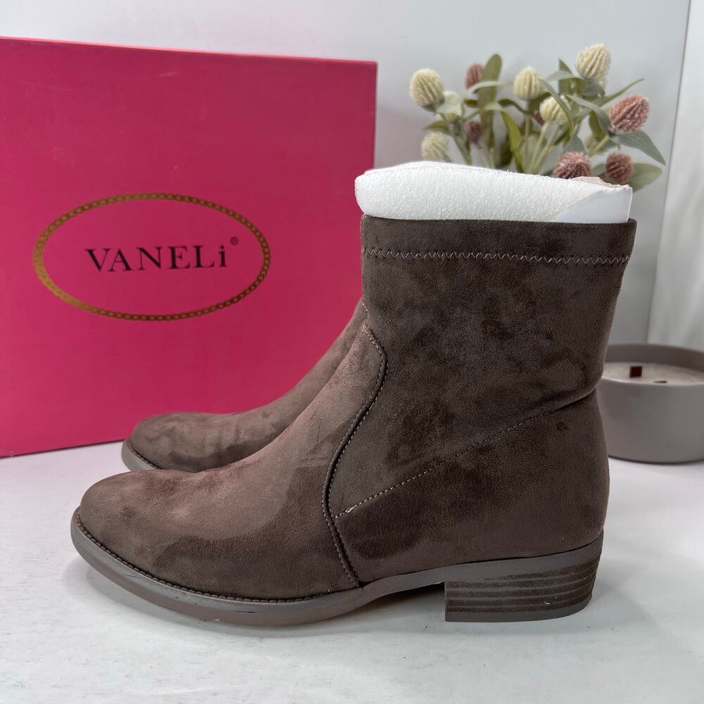 Vaneli Henson Super Suede Stretch Chunky Heel Boot Taupe Women's US 7.5N - Picture 3 of 11